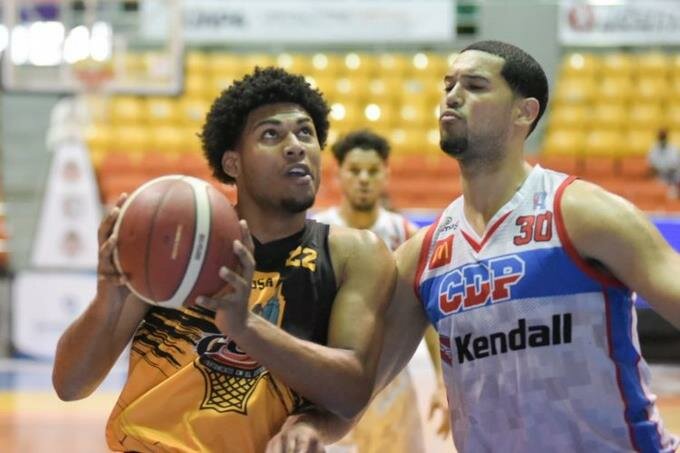 BASQUET SANTIAGO - Cupes will face GUG and CDP against Cupes enfrentará a GUG y CDP a Pueblo Nuevo en semifinal